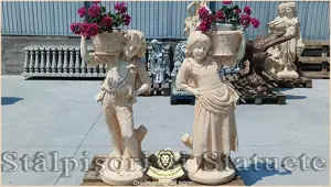 Set statuete copii cu coșulețe, galben patinat, model J3,J4.