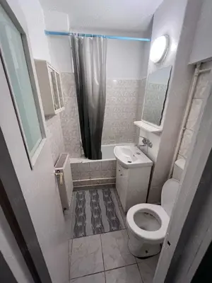 Închiriez garsonieră, zona Aleea Plopilor