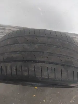 Vând anvelope de vara 