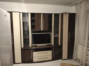 inchiriez camera camin