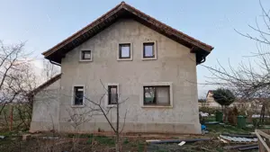 Vand Casa cu teren 1000mp Saftica cartier Vile - imagine 9 Vand Casa cu teren 1000mp Saftica cartier Vile - imagine 9