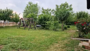 Vand Casa cu teren 1000mp Saftica cartier Vile - imagine 10 Vand Casa cu teren 1000mp Saftica cartier Vile - imagine 10