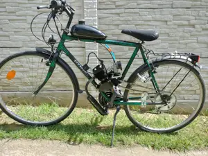 Bicicleta cu motor