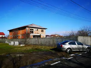 Branesti, Islaz, pret pentru toata proprietatea, doua vile tip duplex alaturate, P+1