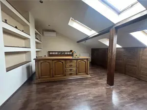 Casa Deosebita Ultracentral Oradea - imagine 8