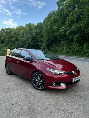 Toyota Auris 1.2 Turbo 2018 Manuala