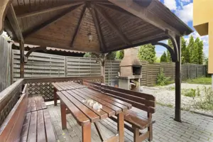 Afacere la cheie | Pensiune cu 10 camere | Sanpetru Brasov - imagine 12