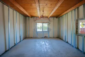 Casă  cu 3 camere și teren 4,342 mp de vânzare în Valea Mare de Codru - imagine 5