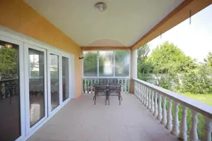 Casă cu 6 camere și 1000mp teren de vânzare în Sânmartin - imagine 18 Casă cu 6 camere și 1000mp teren de vânzare în Sânmartin - imagine 18