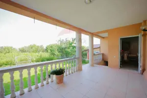 Casă cu 6 camere și 1000mp teren de vânzare în Sânmartin - imagine 14 Casă cu 6 camere și 1000mp teren de vânzare în Sânmartin - imagine 14