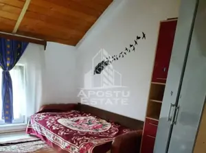 Casa cu 4 dormitoare, ideala pentru 10 muncitori, Ghiroda - imagine 2 Casa cu 4 dormitoare, ideala pentru 10 muncitori, Ghiroda - imagine 2