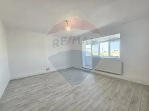 Apartament de vanzare - imagine 2