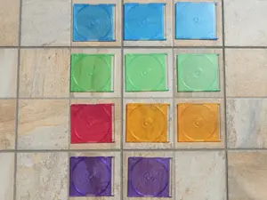 Carcase CD-uri slim multicolore uzate (pret la buc)