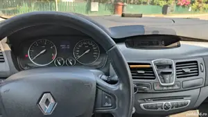 Renault Laguna  - imagine 7