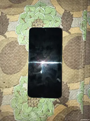 vând Samsung s22 defect placa de bază se stinge si se aprinde pentru piese 