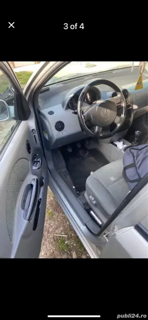 dezmembrez sau vand întreaga