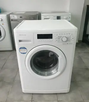 REDUCERE 300 LEI. Bauknecht.  Capacitate 8 kg. Import Germania 