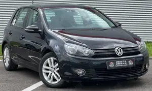 Vând Volkswagen Golf VI 1.6 TDI * BlueMotion * LED 2012 HighLine