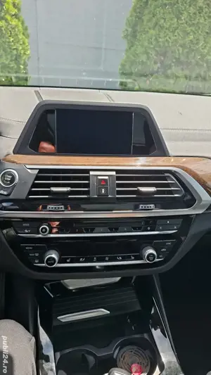 vând displei navigație bmw x3 g1