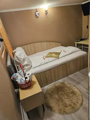 Vand cabana in Straja, lupeni, jud. HUNEDOARA - imagine 3