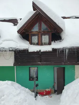 Vand cabana in Straja, lupeni, jud. HUNEDOARA - imagine 5