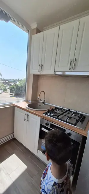 Ofer spre închiriere un apartament cu 2 camere, decomandat, Unirii sud - imagine 5