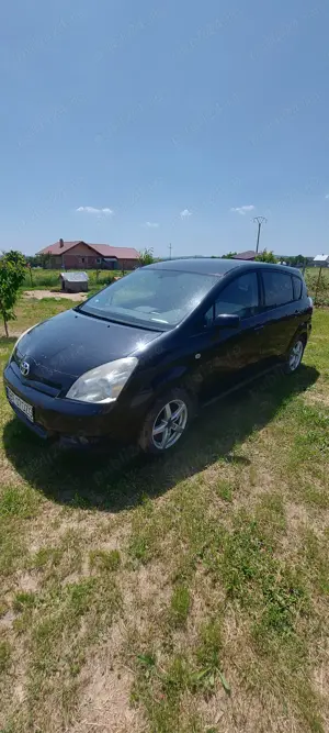 Toyota corolla verso - imagine 2