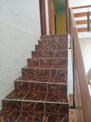 ViLA de LUX  cu un DESIGN deosebit in centrul orasului Nadlac - imagine 7