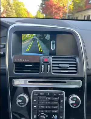 Volvo XC60 Inscription 2.4D5 4x4 - motor Volvo 5 cilindri - imagine 4