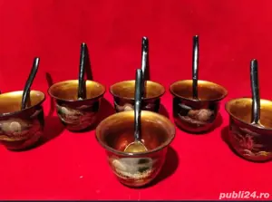 Cesti japoneze cu lingurițe din lemn 