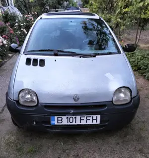 Vand- schimb Renault Twingo 1.2 benzina ( PROPRIETAR ) pret discutabil - imagine 2 Vand- schimb Renault Twingo 1.2 benzina ( PROPRIETAR ) pret discutabil - imagine 2