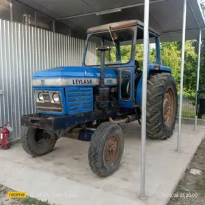 Tractor Leyland 2100   6 pistoane   de vânzare! 