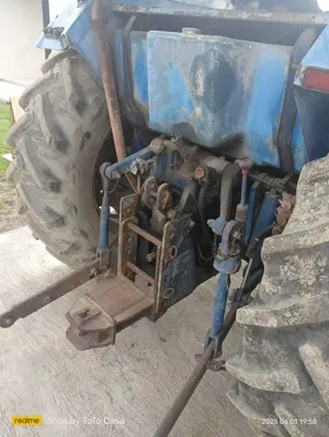 Tractor Leyland 2100   6 pistoane   de vânzare!  - imagine 3