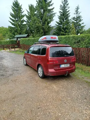 Volkswagen Touran 2011, motor 2.0, 340000km. - imagine 3