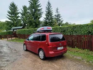 Volkswagen Touran 2011, motor 2.0, 340000km. - imagine 5