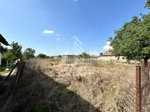 Teren intravilan 2766 mp in Dinias 20km de Timisoara