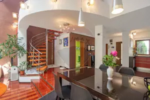 COMISION 0% | Casă spațioasă de vânzare în Calea Aradului - imagine 2