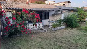 Clădire cu teren intravilan de vânzare  - imagine 6 Clădire cu teren intravilan de vânzare  - imagine 6