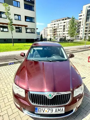 Skoda Superb 1.8 TSI - imagine 2