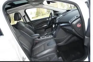 Vând Ford Kuga Titanium, Euro 5 - imagine 13