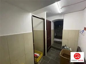 De vanzare spatiu comercial zona ultra centrala 277 mp - imagine 13