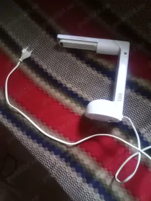 Vând veioza cu UV-ultraviolete,verificat bani sterilizat lucruri