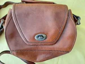 Vechi   Doua genti din piele (vechi) Bernatini Lenato - imagine 4