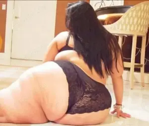 Pufi ofer show  si filmulete  cu o pufoasa care stie ce vrea hai sa te dau peste cap!!!scrie pe wapp - imagine 4