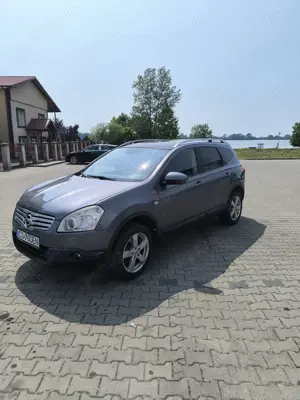 Vând Nissan Qashqai+ 2 1.5 diesel 110 CP 2009. Schimb cu Logan 2018 2020 tce 1.0 cu gaz  - imagine 6