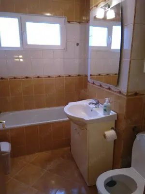 Inchiriez apartament 2 camere in Astra Brasov - imagine 7