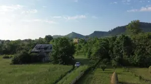 Teren 10304 mp – cu casa locuibila! In Bucovina, Zona Manastire Slatina! De vanzare! 0727817187 - imagine 6 Teren 10304 mp – cu casa locuibila! In Bucovina, Zona Manastire Slatina! De vanzare! 0727817187 - imagine 6