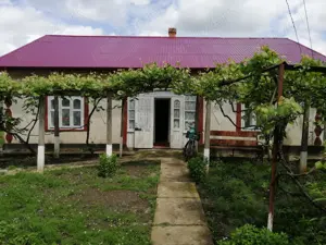 Casa batraneasca cu anexe si teren Loturi Enescu Dorohoi