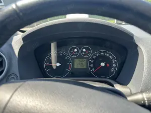 Ford Fusion I Facelift   1.4 benzină   80 CP  41800 km   unic proprietar - imagine 7 Ford Fusion I Facelift   1.4 benzină   80 CP  41800 km   unic proprietar - imagine 7