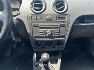 Ford Fusion I Facelift   1.4 benzină   80 CP  41800 km   unic proprietar - imagine 9 Ford Fusion I Facelift   1.4 benzină   80 CP  41800 km   unic proprietar - imagine 9